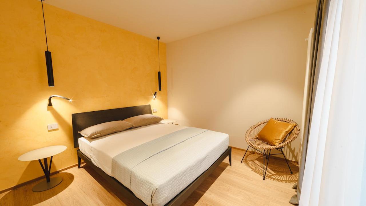 Vietti Apartments Кастильоне-Фаллетто Экстерьер фото